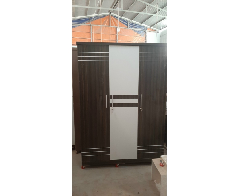 TỦ QUẦN ÁO M13